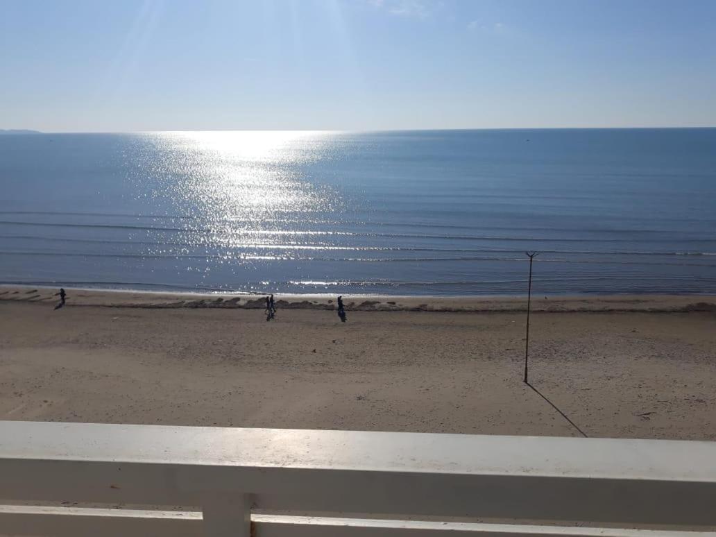 Bellavista Apartment دراس الغرفة الصورة